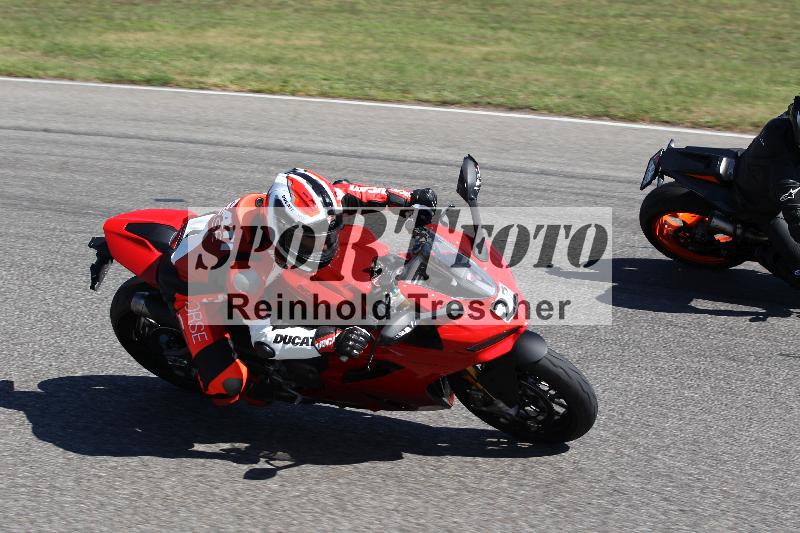 /Archiv-2025/48 25.08.2025 Cornu Master School ADR/gruen-vert/22